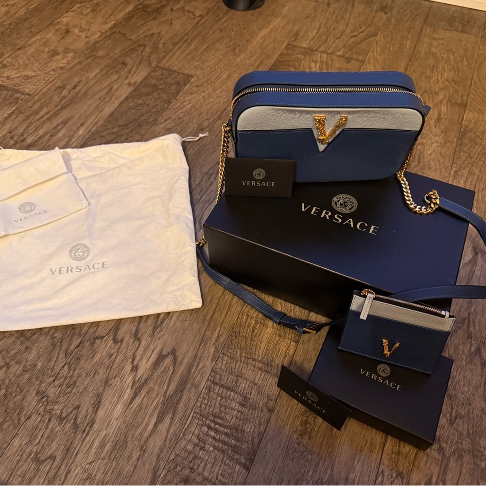 Versace Navy and Gold Accessory Collection - Picture 3 of 8